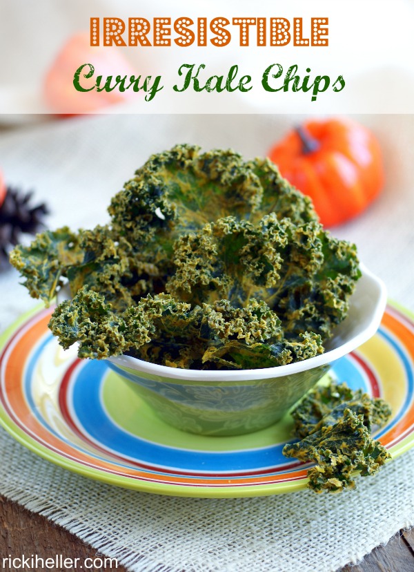 Sugar-free, candida diet curry kale chips recipe on rickiheller.com