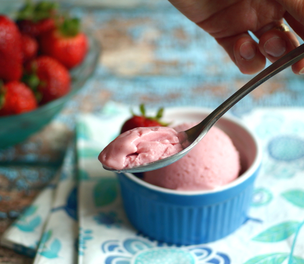 Special diet, dairy-free, sugar-free, vegan strawberry ice cream recipe