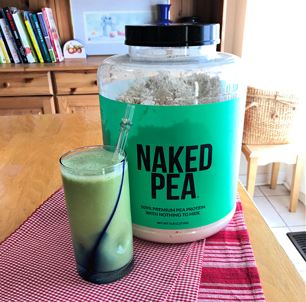 smoothie with Naked Pea protein